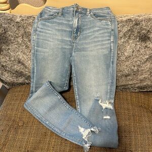 American Eagle stretch denim - Size 4 regular